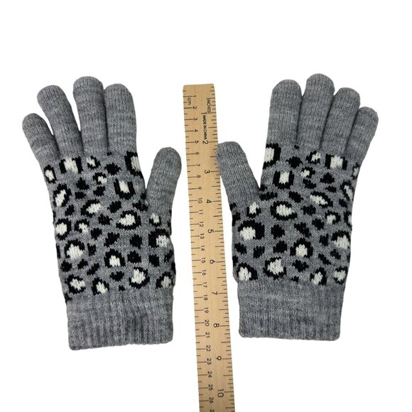 Women’s Gray Leopard Print Knit Winter Gloves Fleece Lined - Picture 4 of 4